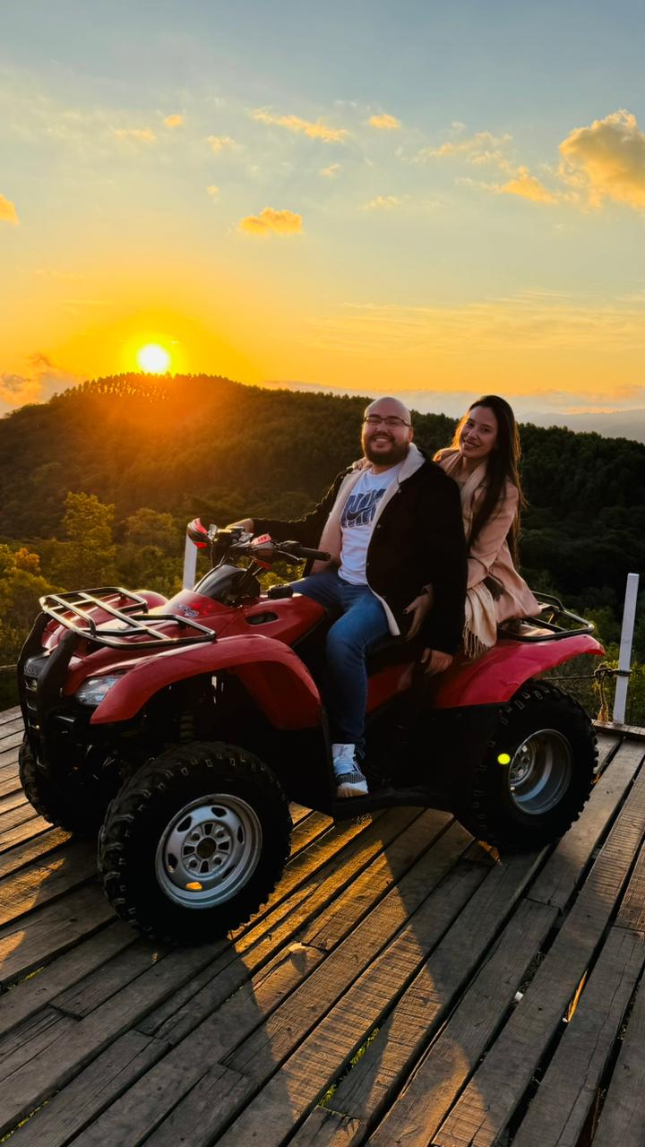 Passeio de quadriciclo nas trilhas de Monte Verde